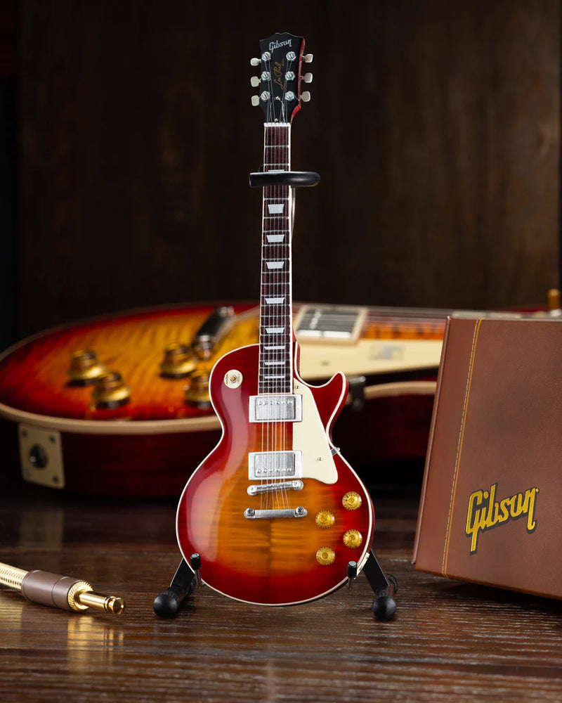 Axe Heaven GG-120  Gibson 1959 Les Paul Standard 1:4 Scale Mini Guitar Model (Cherry Sunburst)