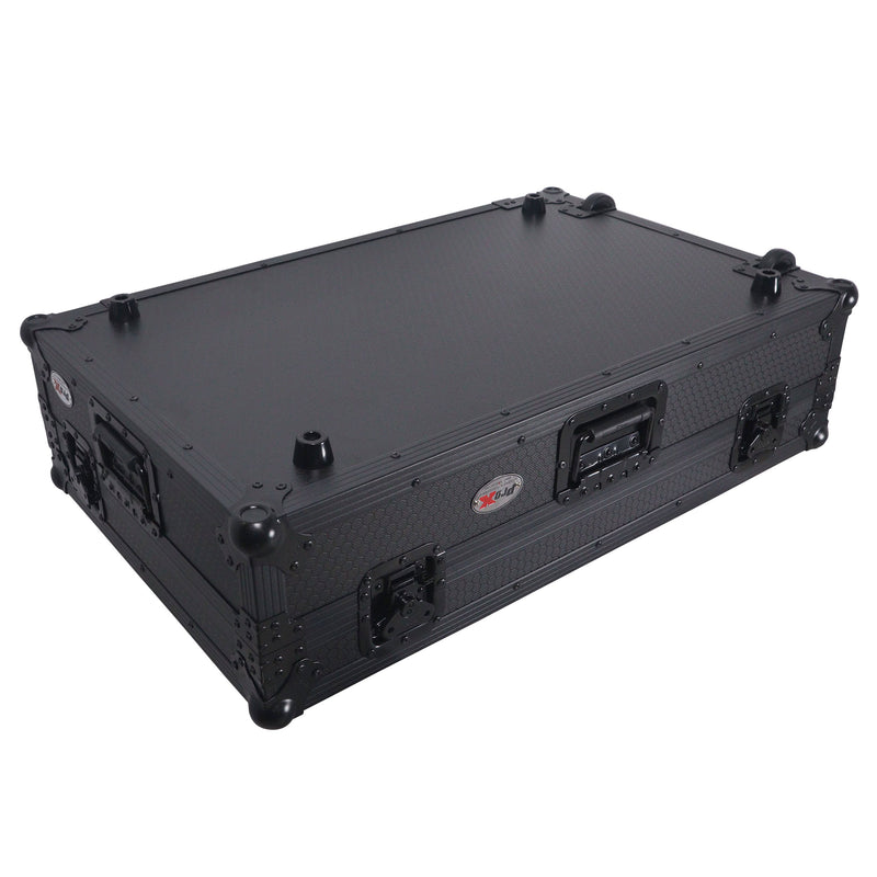 Prox xs-ranefourwbl ATA Flight Style Road Case pour Rane Four ou Rane Perter DJ Contrôleur avec espace de rack 1U et roues (finition noire)