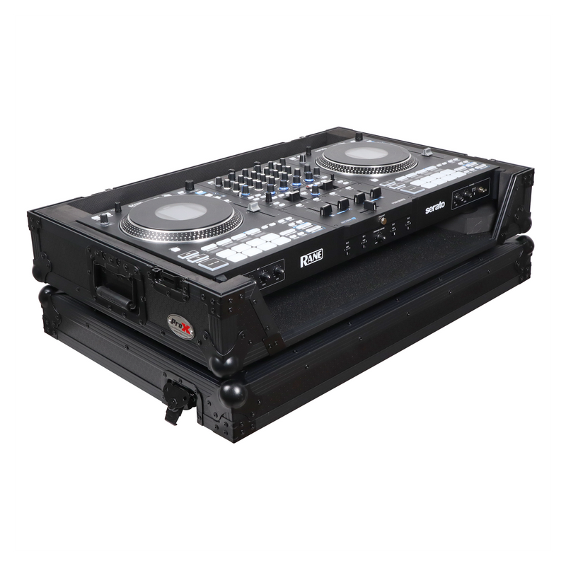 Prox xs-ranefourwbl ATA Flight Style Road Case pour Rane Four ou Rane Perter DJ Contrôleur avec espace de rack 1U et roues (finition noire)