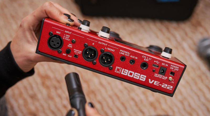 Boss VE-22 Vocal Effects and Professional Microphone Preamp