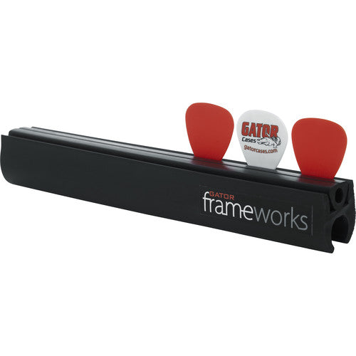 Gator Frameworks GFW-GTR-PICKCLIP Support de médiator et glissière de guitare à clipser pour pieds de microphone