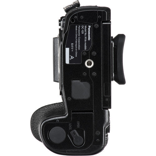 Appareil photo numérique Micro quatre tiers sans miroir Panasonic Lumix DC-G9 (boîtier uniquement)
