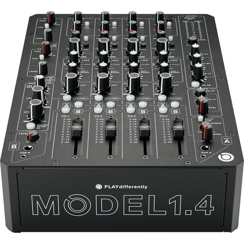 PLAYdifférently MODEL-1.4 Table de mixage DJ analogique ultracompacte 4 canaux haut de gamme