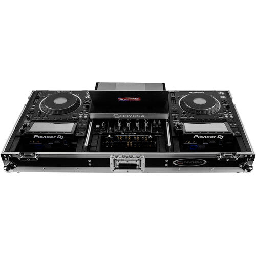 Odyssey FZGS12CDJWXD2 Flight-case cercueil extra profond avec plateforme coulissante pour table de mixage DJ 12" et deux lecteurs multimédia grand format (noir et argent)