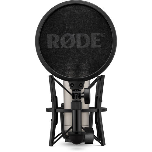 Rode NT1 5th Generation Silver Large-Diaphragm Cardioid Condenser XLR/USB Microphone