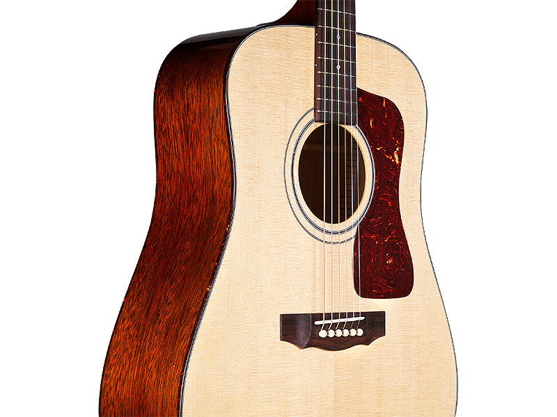 Guild USA D-40 Traditional NAT - Dreadnought Acoustic Guitar - Natural Nitro