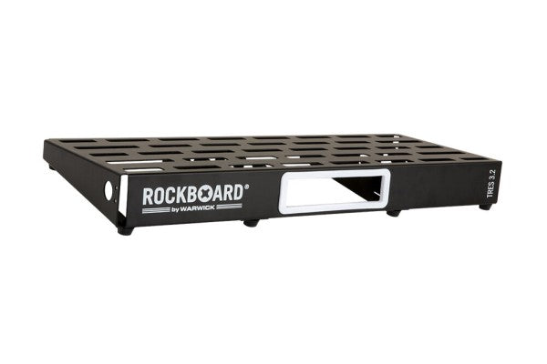 RockBoard TRES 3.2 Pedalboard w/Flight Case