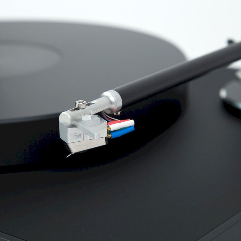 Clearaudio Concept Black Chassis Turntable Bundle with Verify Tonearm and Concept MM Cartridge