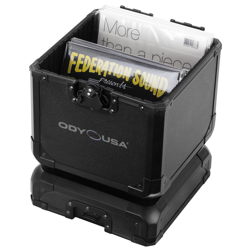 L'étui Odyssey K7060BL Vinyl/Utility Black Krom™ peut contenir 60 disques - 7″